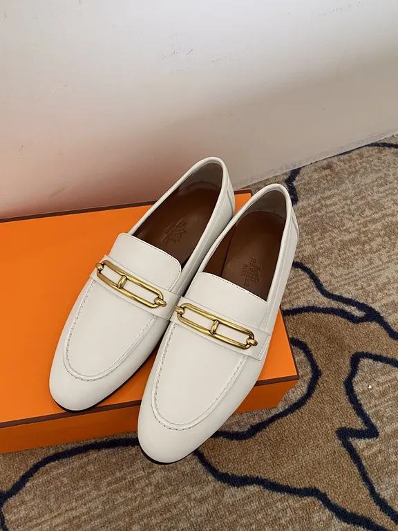 Hermes Shoe 